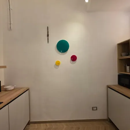 Mwc - Via Ganaceto 100 * Modena